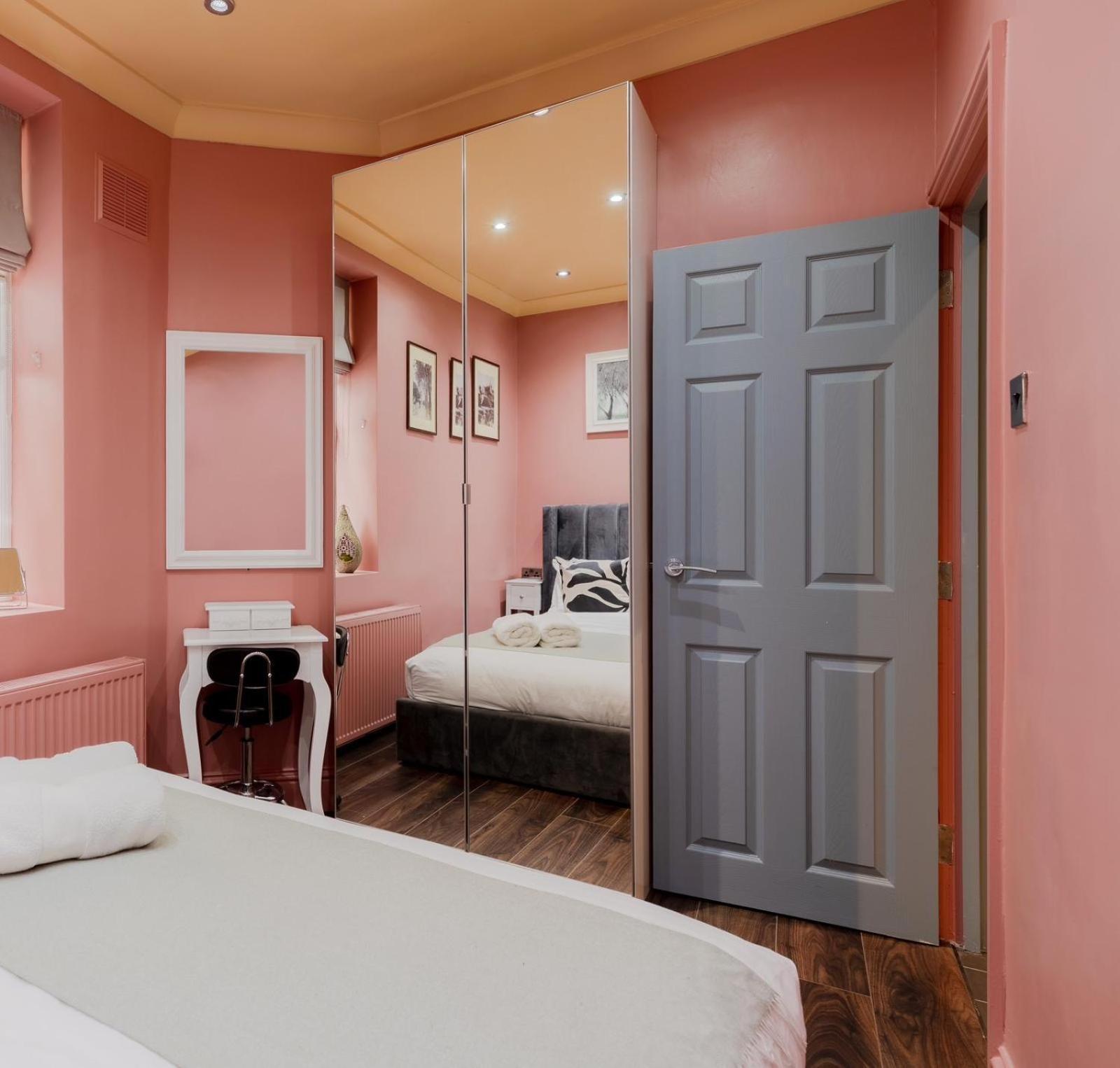 Stylish 2 Bedrooms Flat Sleeps 6 & Garden London Zone 2 Cls Central Ngoại thất bức ảnh