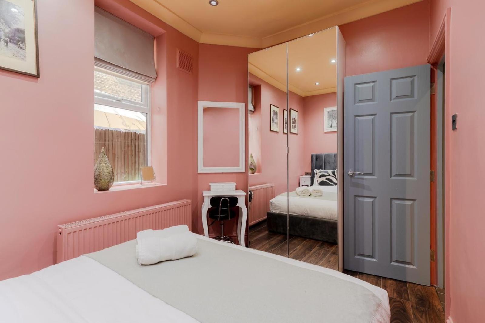 Stylish 2 Bedrooms Flat Sleeps 6 & Garden London Zone 2 Cls Central Ngoại thất bức ảnh