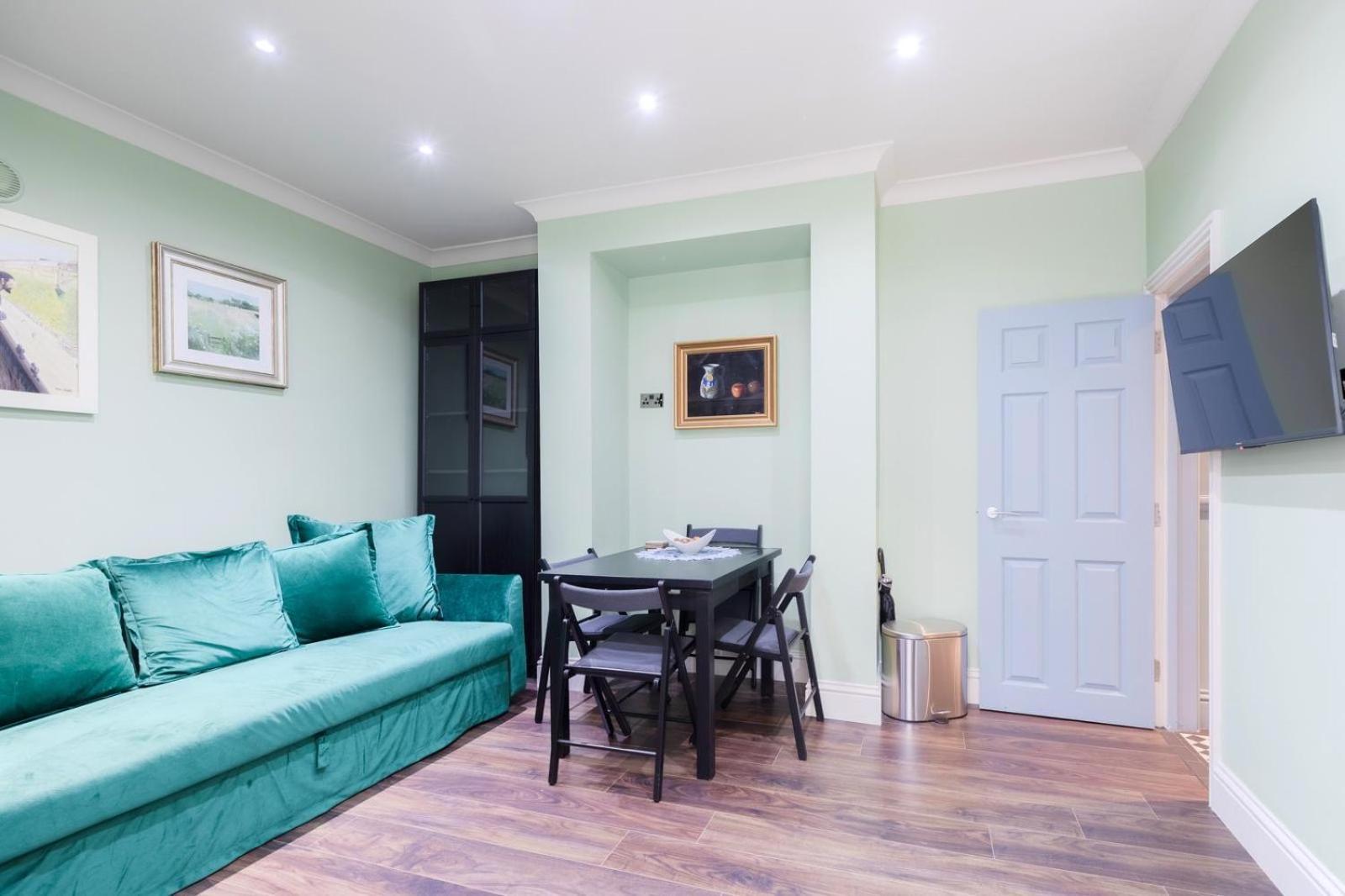 Stylish 2 Bedrooms Flat Sleeps 6 & Garden London Zone 2 Cls Central Ngoại thất bức ảnh